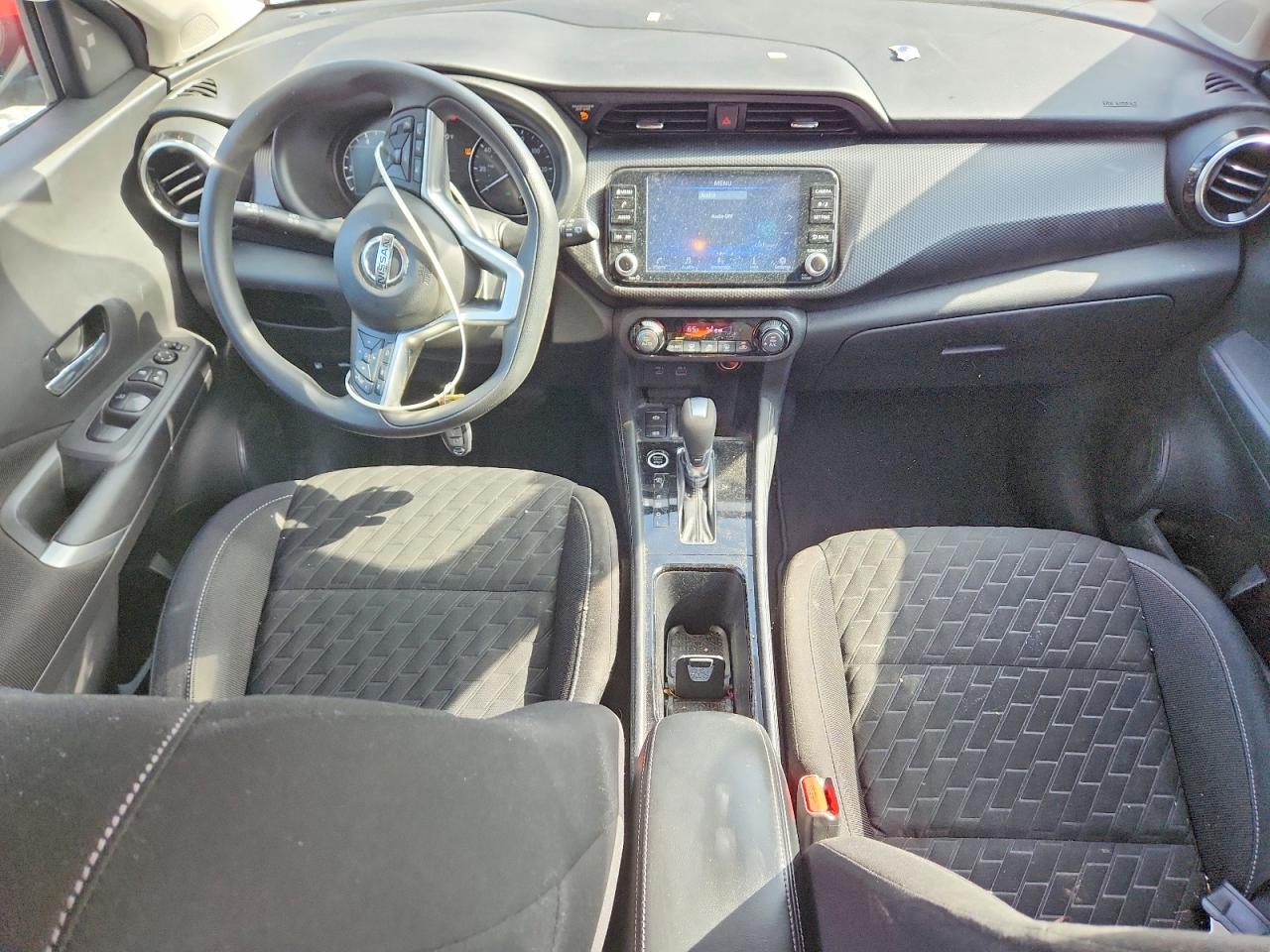 2021 NISSAN KICKS SV photo 8