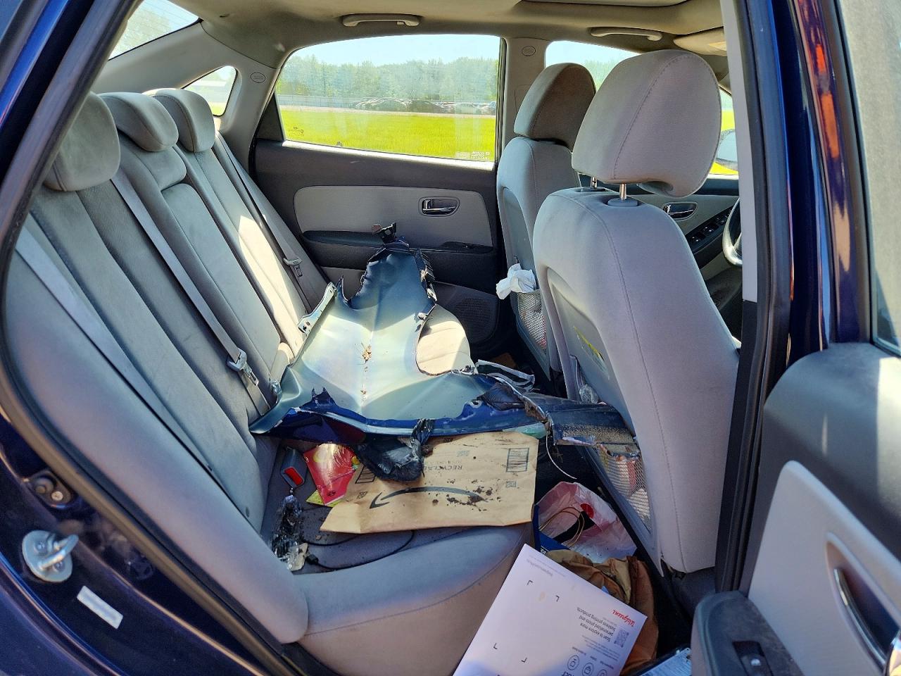 2010 HYUNDAI ELANTRA GLS photo 19