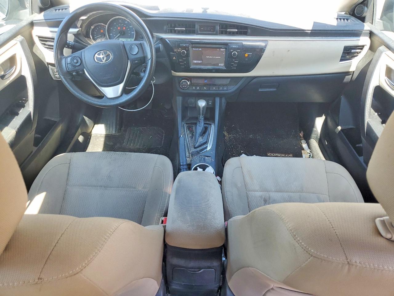 2016 TOYOTA COROLLA LE photo 8