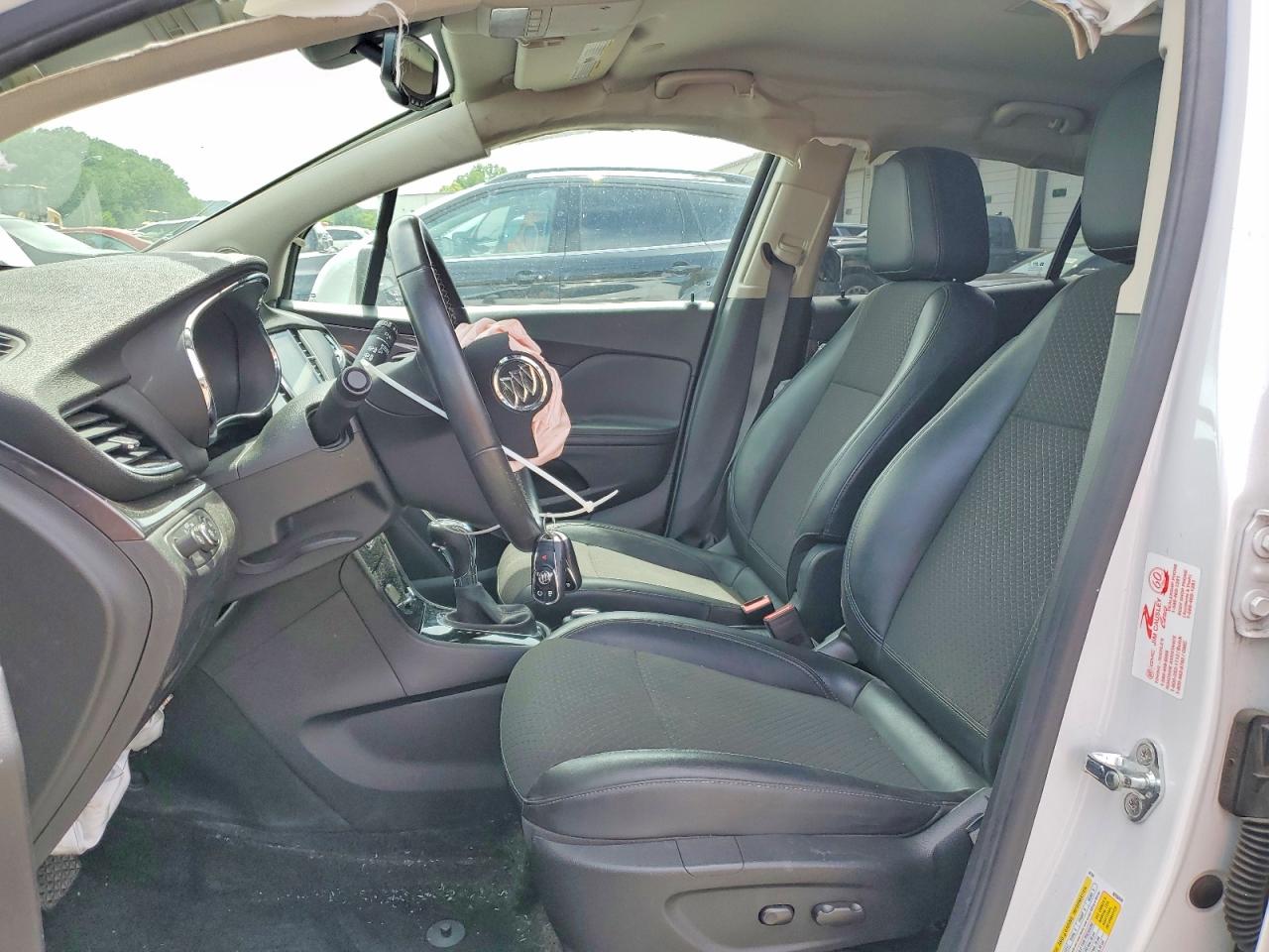 2018 BUICK ENCORE PREFERRED II photo 13
