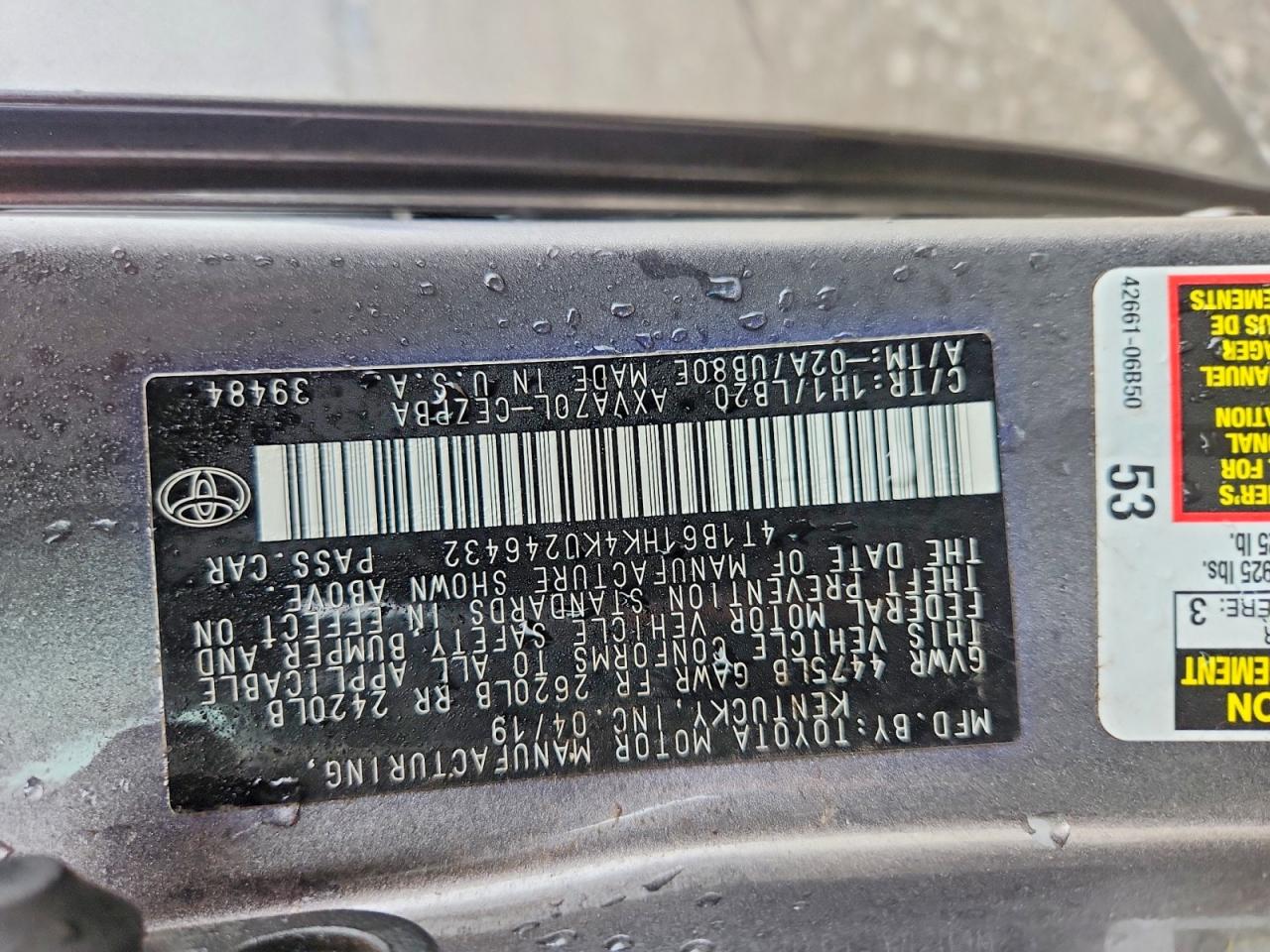 2019 TOYOTA CAMRY photo 25