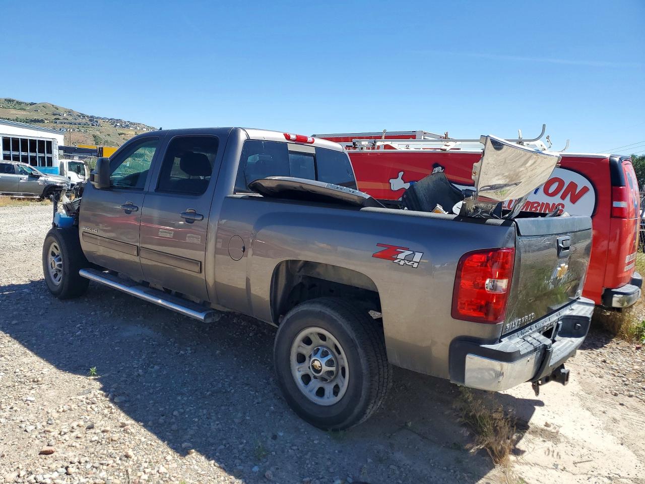 2014 CHEVROLET SILVERADO K3500 LTZ photo 3