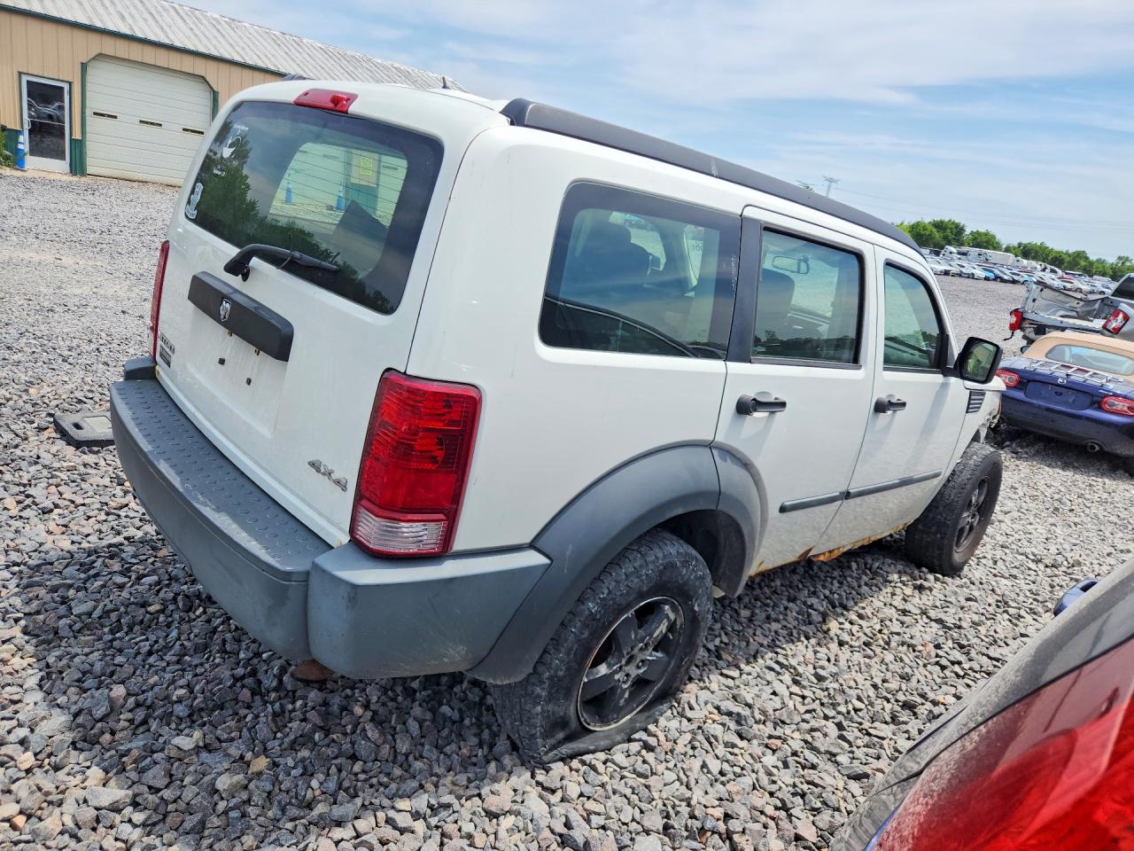 2007 DODGE NITRO SXT photo 5