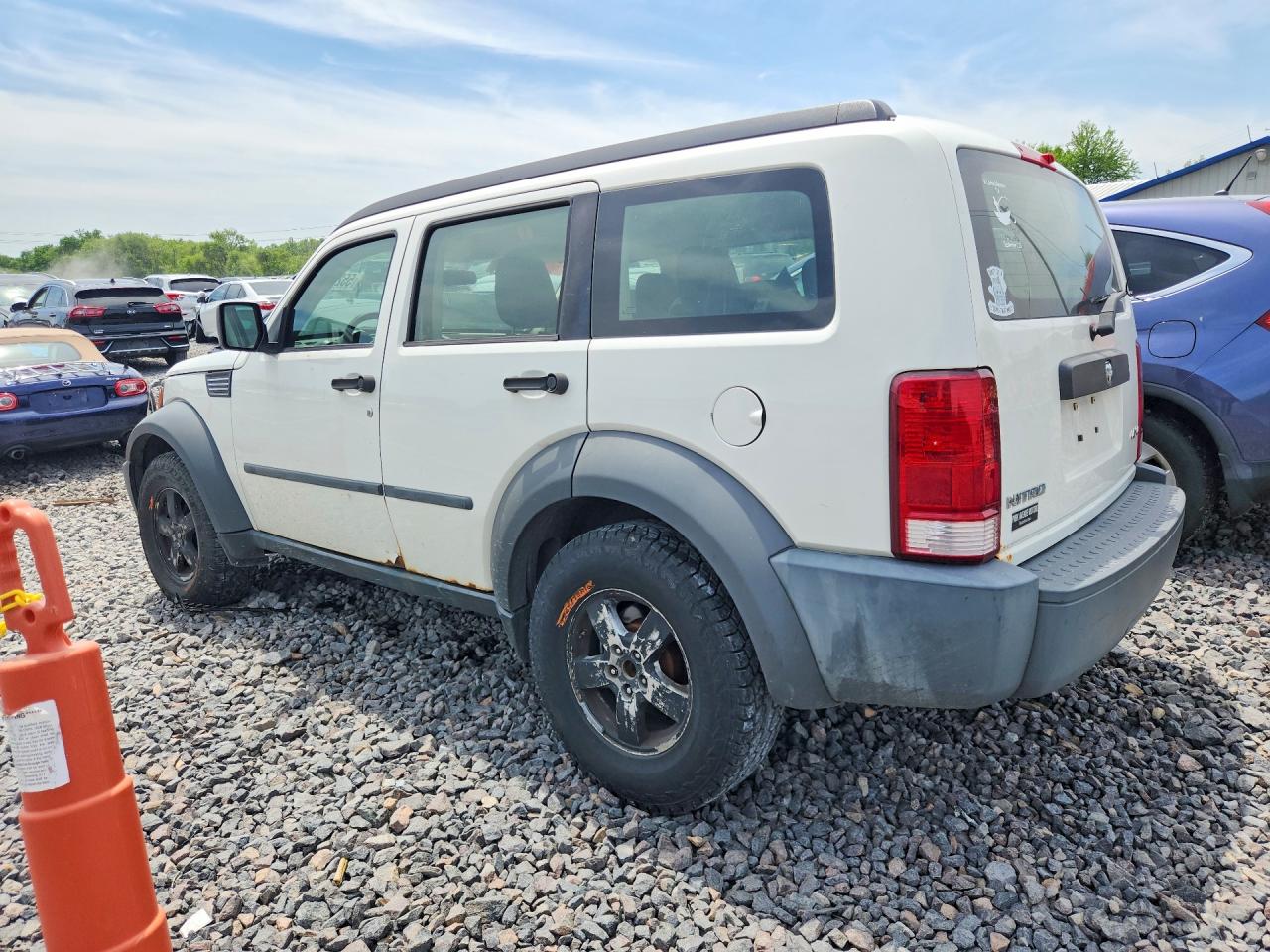 2007 DODGE NITRO SXT photo 3