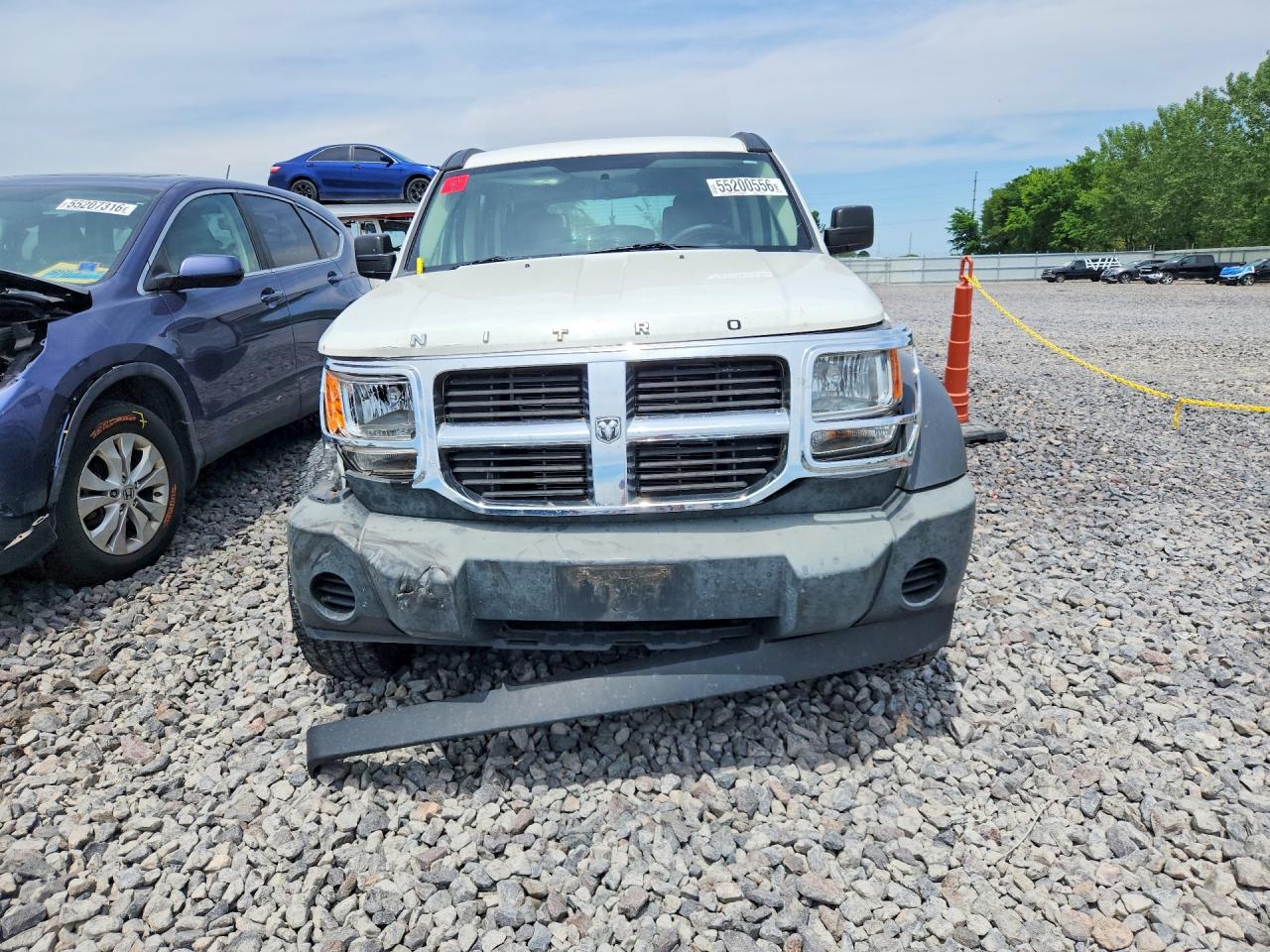 2007 DODGE NITRO SXT photo 9