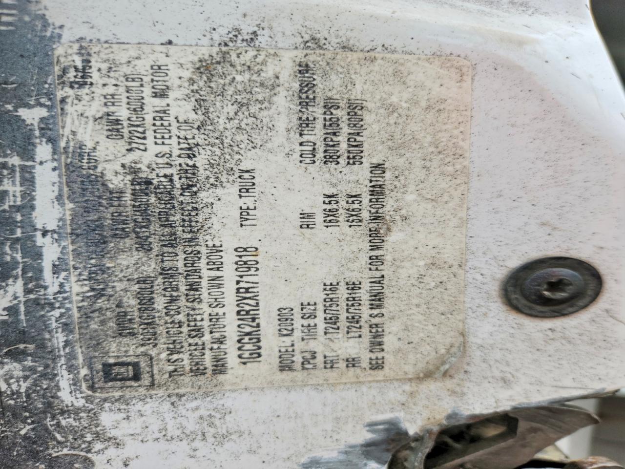 1999 CHEVROLET GMT-400 K2500 photo 25