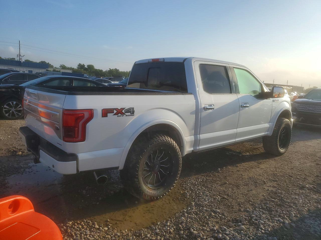 2016 FORD F150 SUPERCREW photo 5