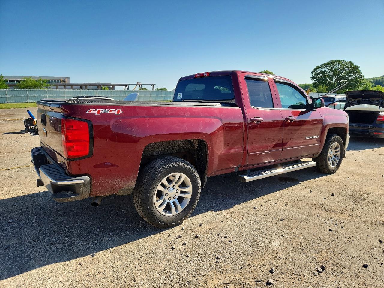 2016 CHEVROLET SILVERADO K1500 LT photo 7