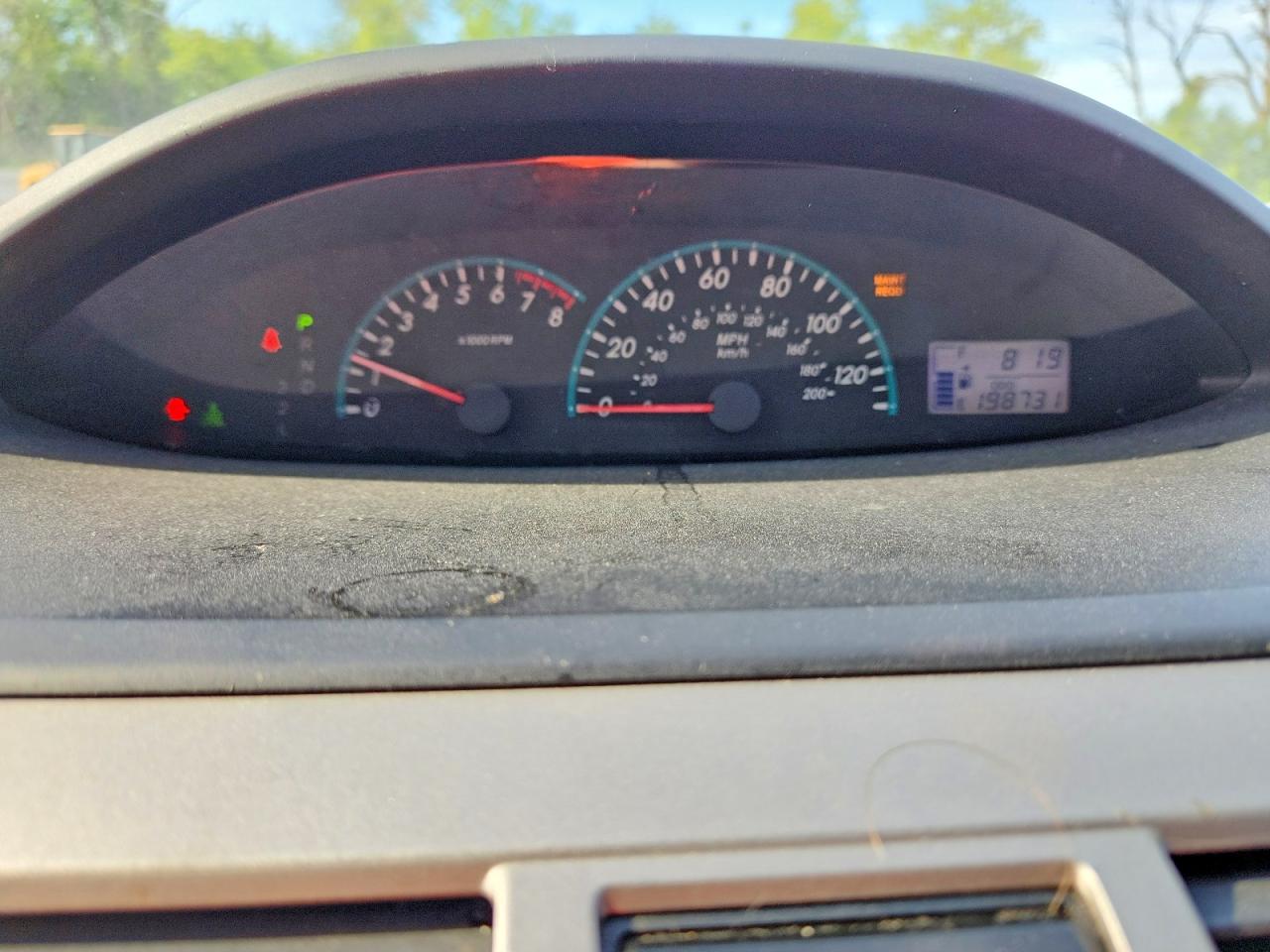 2010 TOYOTA YARIS BASE photo 9