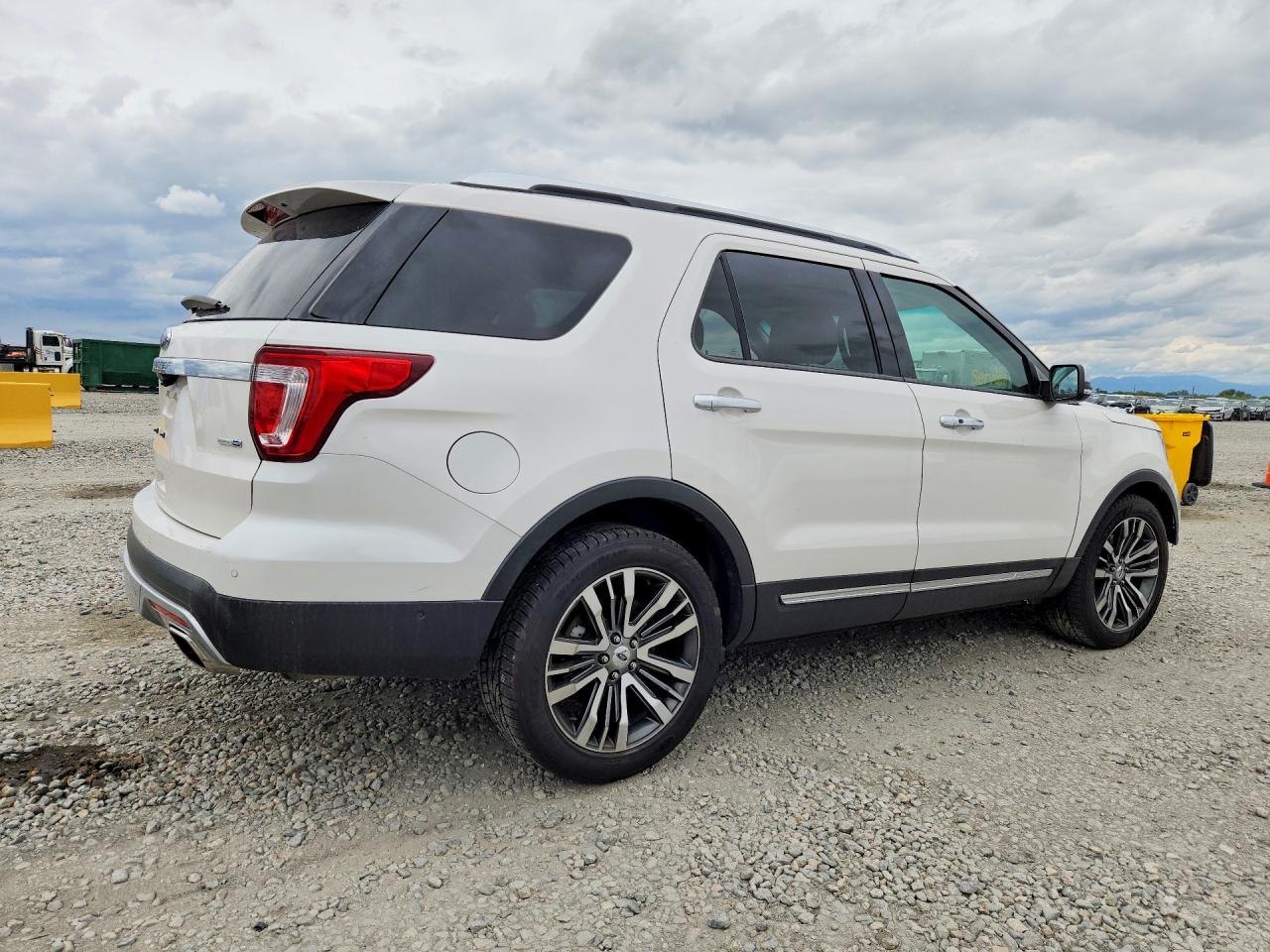 2016 FORD EXPLORER PLATINUM photo 5