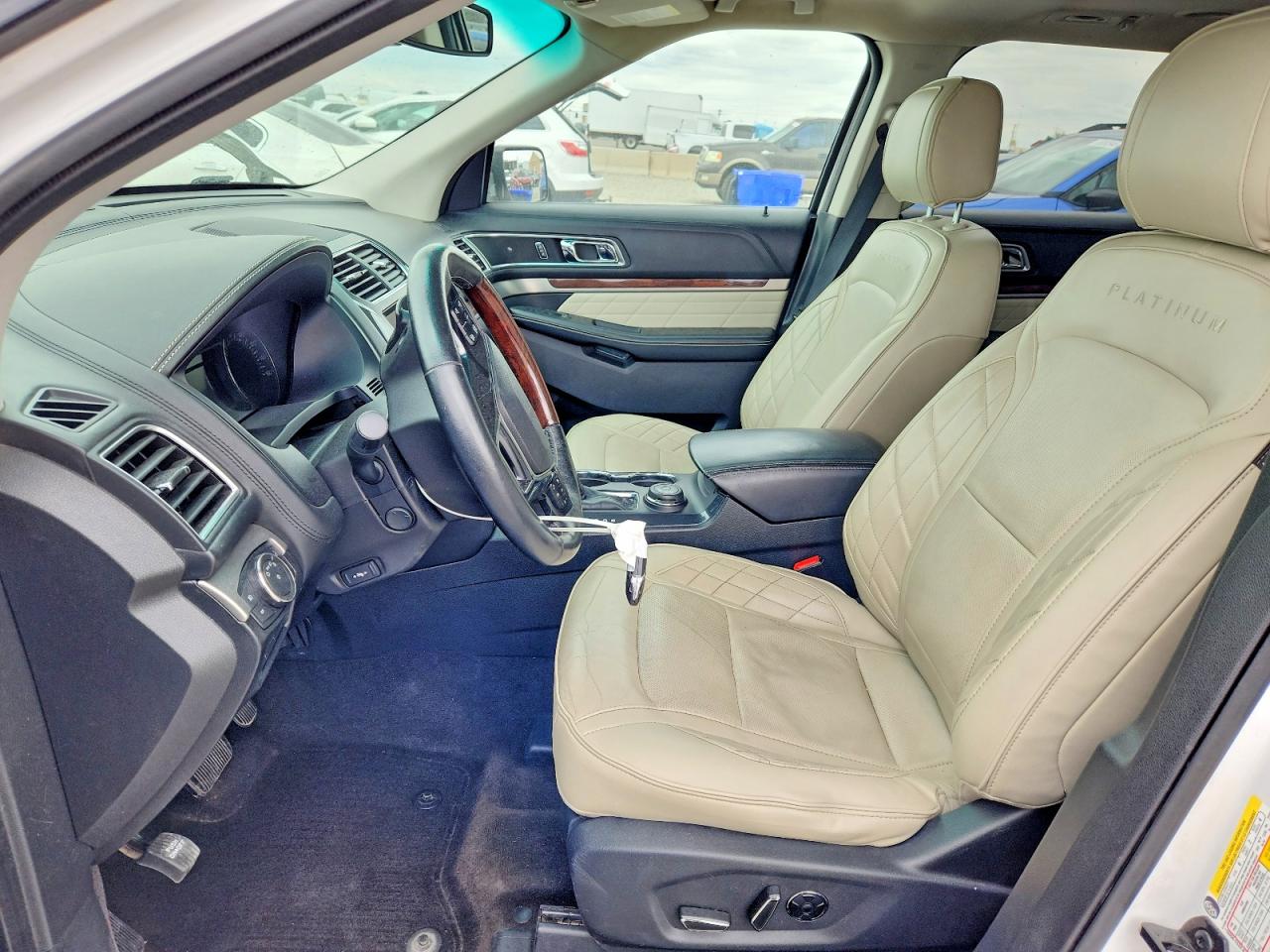 2016 FORD EXPLORER PLATINUM photo 13