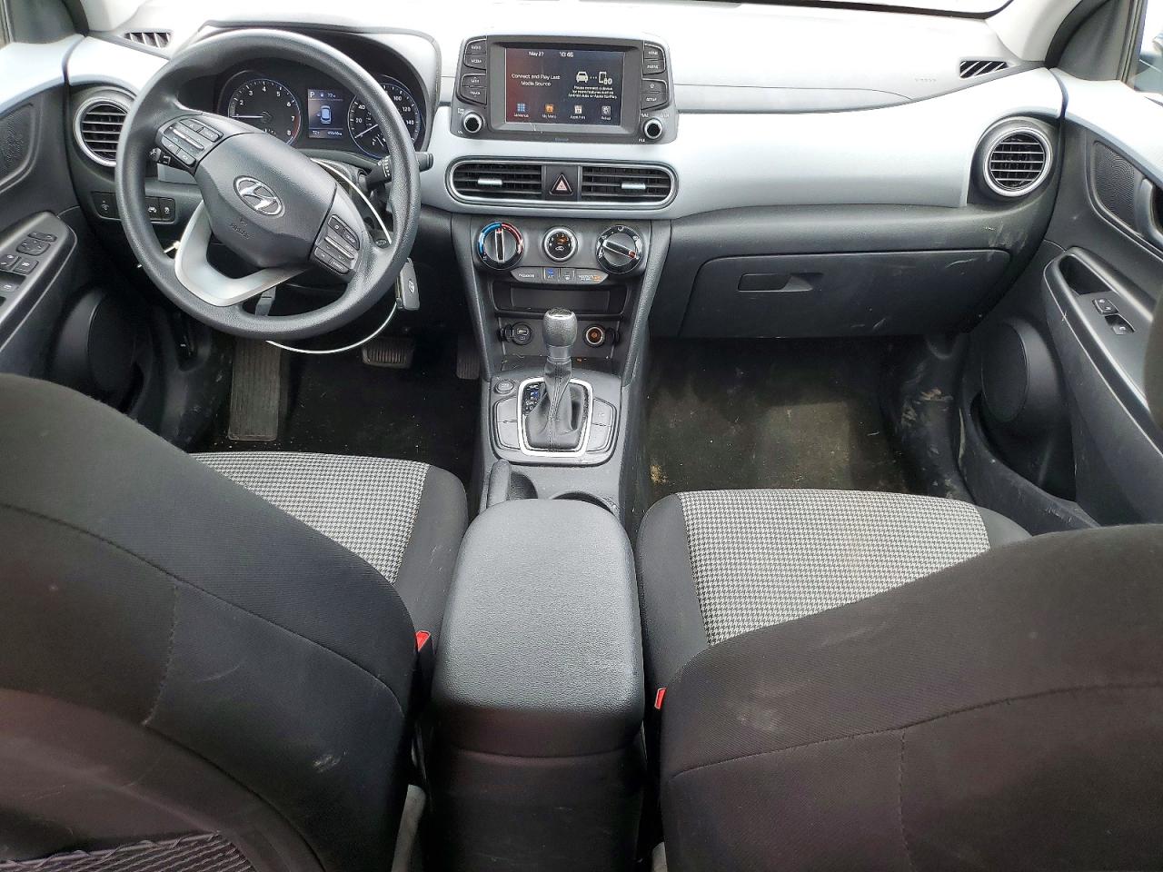 2020 HYUNDAI KONA SE photo 22