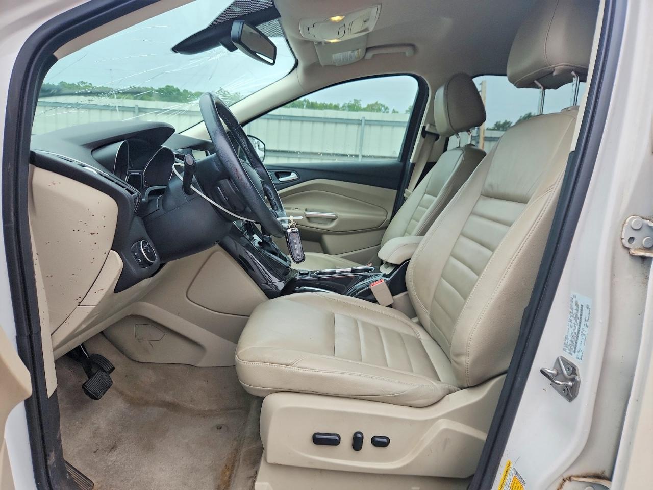 2016 FORD ESCAPE TITANIUM photo 19