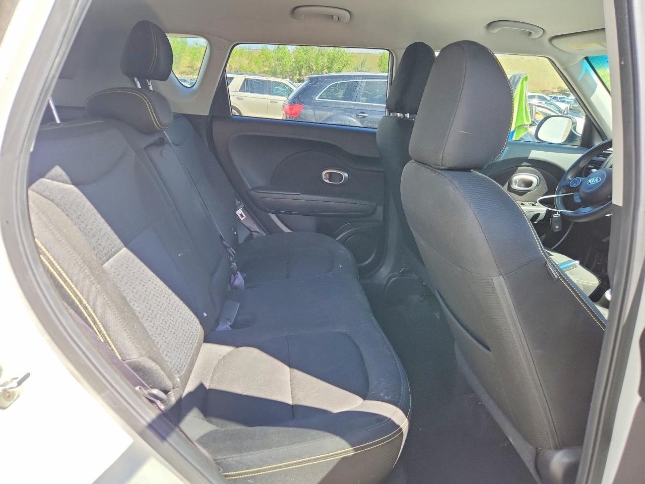 2016 KIA SOUL + photo 21