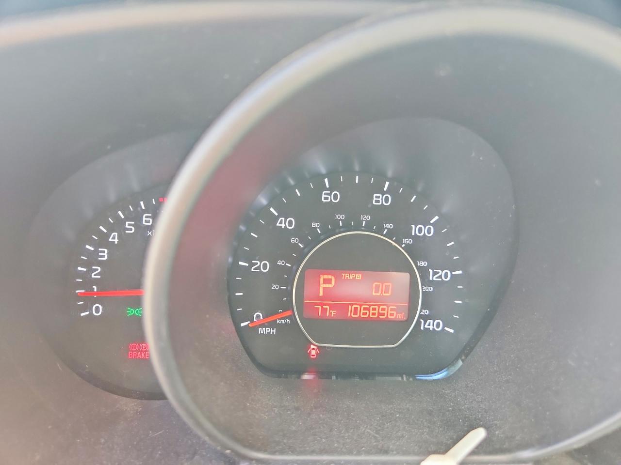 2016 KIA SOUL + photo 17