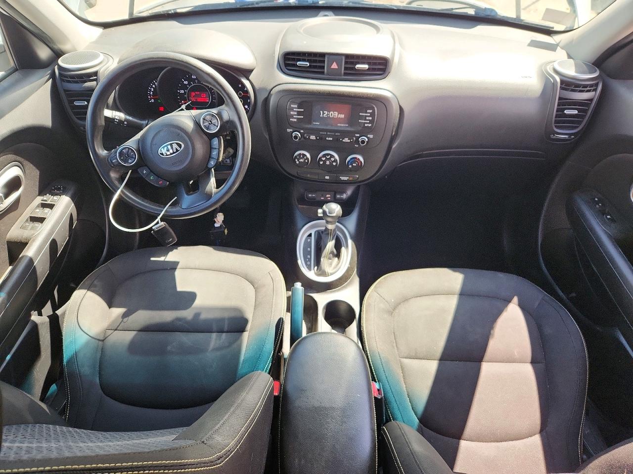 2016 KIA SOUL + photo 15