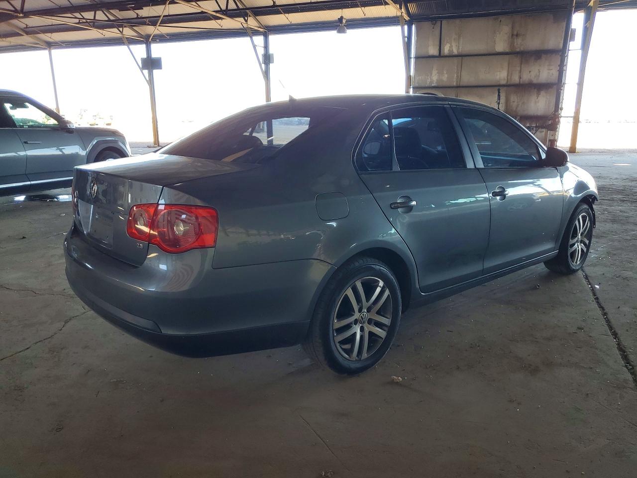 2007 VOLKSWAGEN JETTA 2.5 photo 5