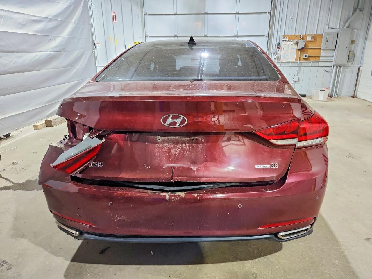 2015 HYUNDAI GENESIS 3.8L photo 6