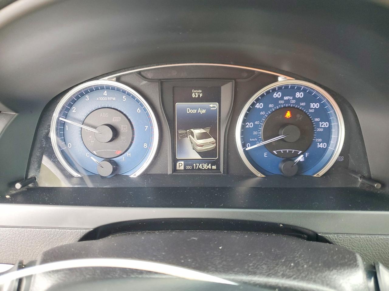 2017 TOYOTA CAMRY LE photo 25