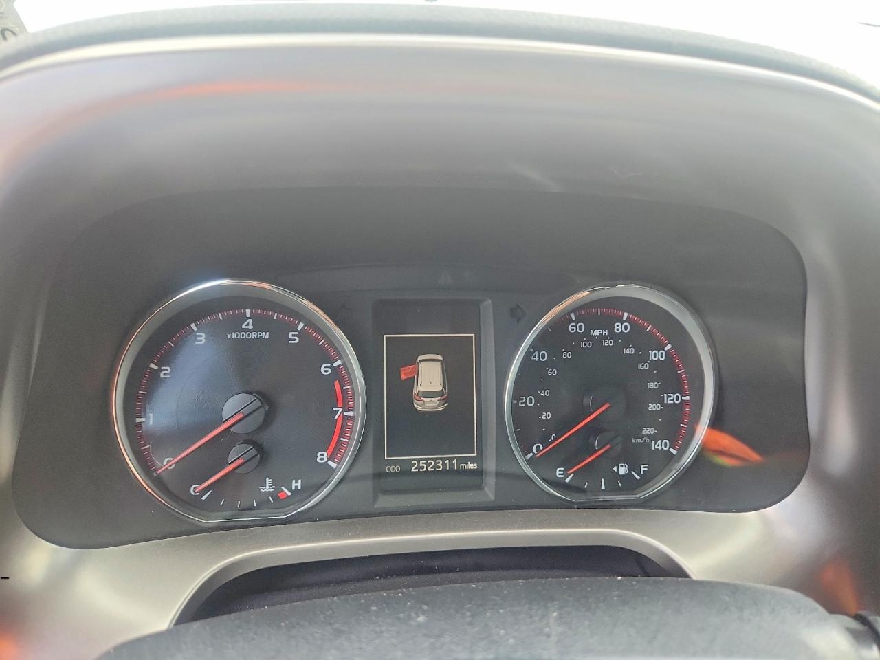 2018 TOYOTA RAV4 SE photo 25