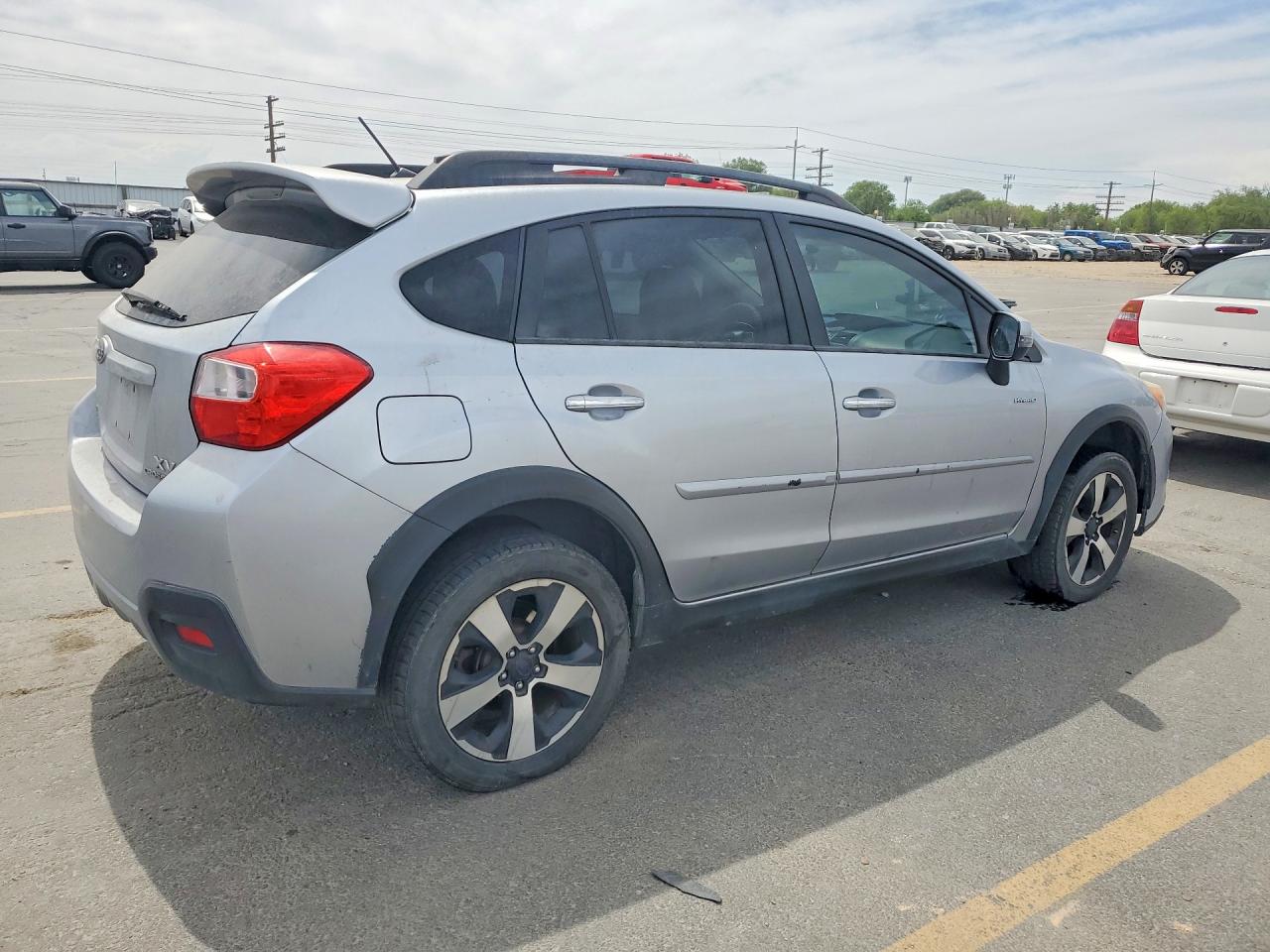 2014 SUBARU XV CROSSTREK 2.0I HYBRID photo 7