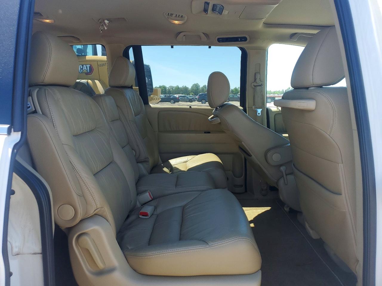 2010 HONDA ODYSSEY TOURING photo 21