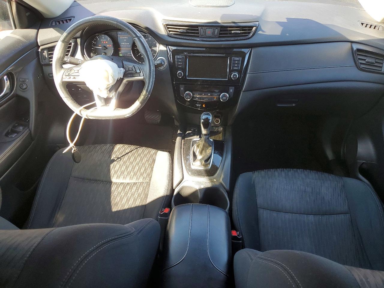 2019 NISSAN ROGUE SV photo 15