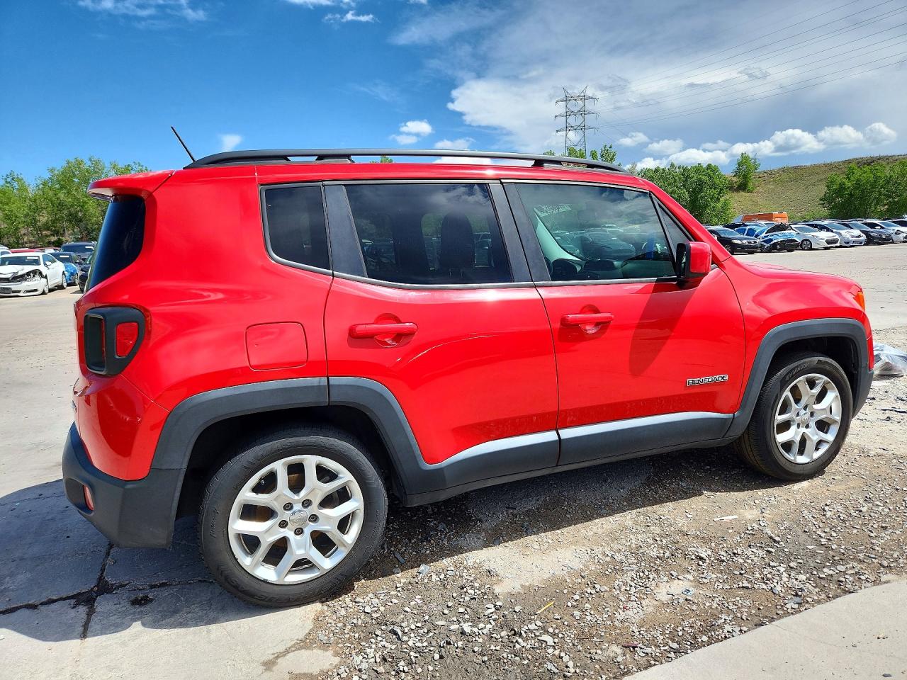 2015 JEEP RENEGADE LATITUDE photo 5
