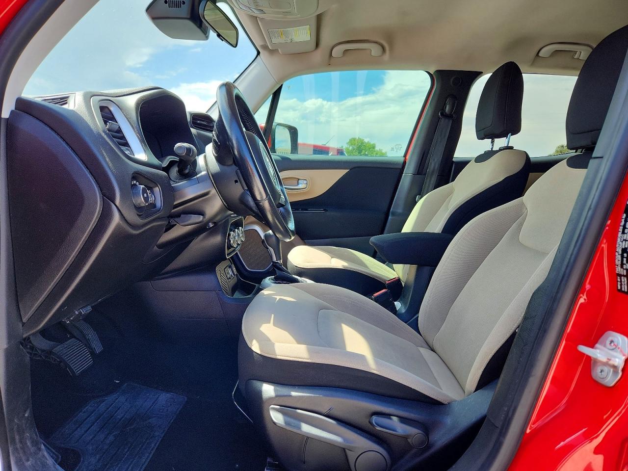 2015 JEEP RENEGADE LATITUDE photo 13