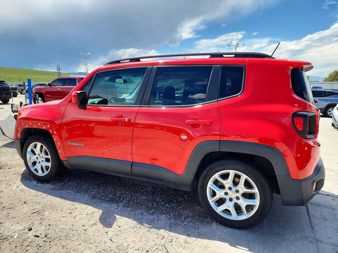 2015 JEEP RENEGADE LATITUDE photo 3
