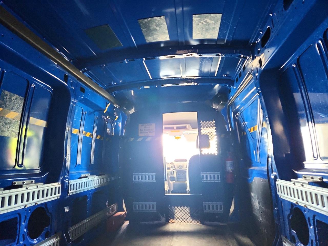 2017 FORD TRANSIT T-250 photo 21