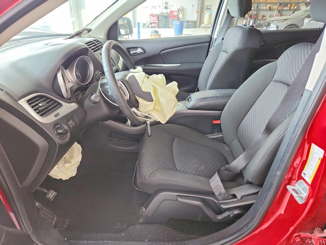 2018 DODGE JOURNEY SE photo 19