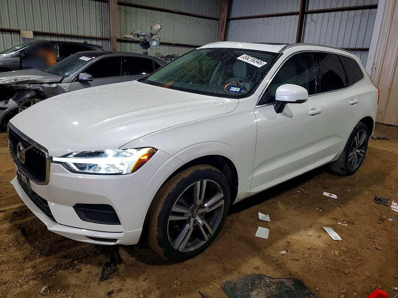 2020 VOLVO XC60