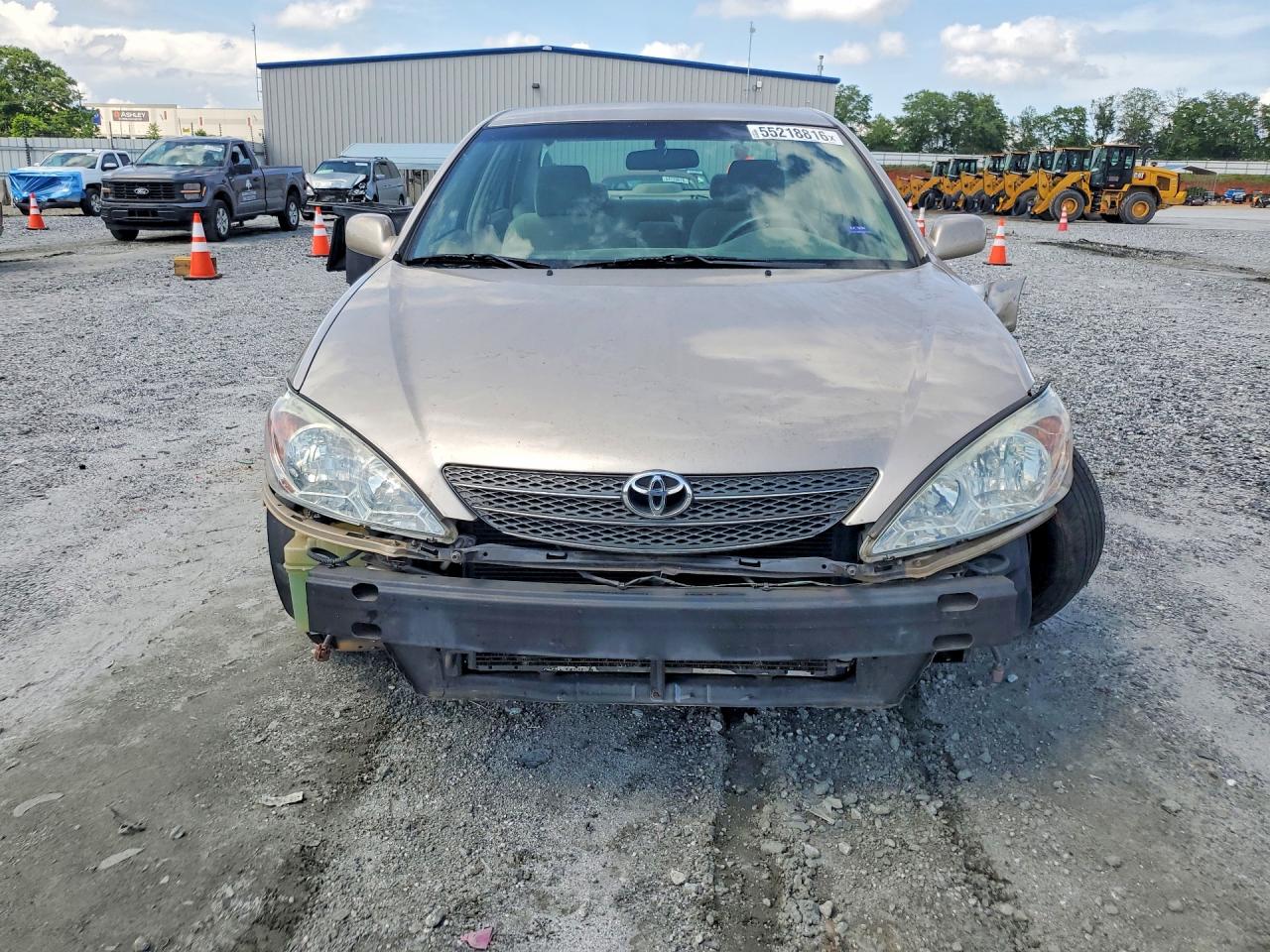 2003 TOYOTA CAMRY LE photo 9