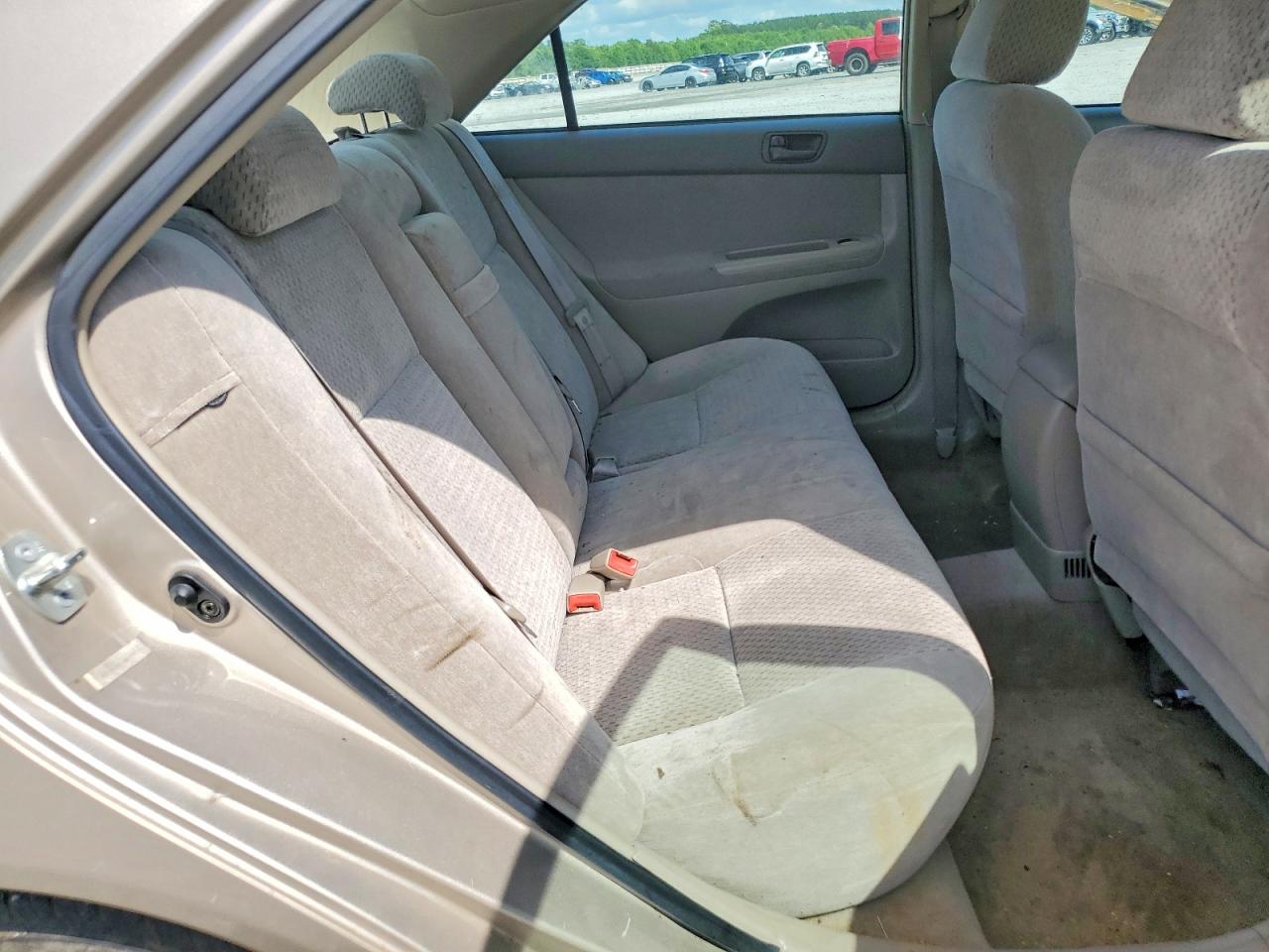 2003 TOYOTA CAMRY LE photo 19