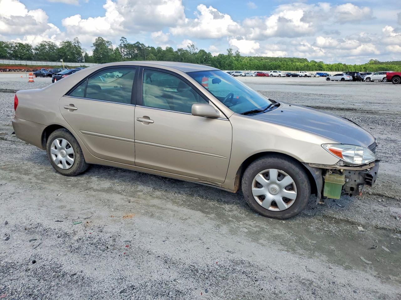 2003 TOYOTA CAMRY LE photo 7