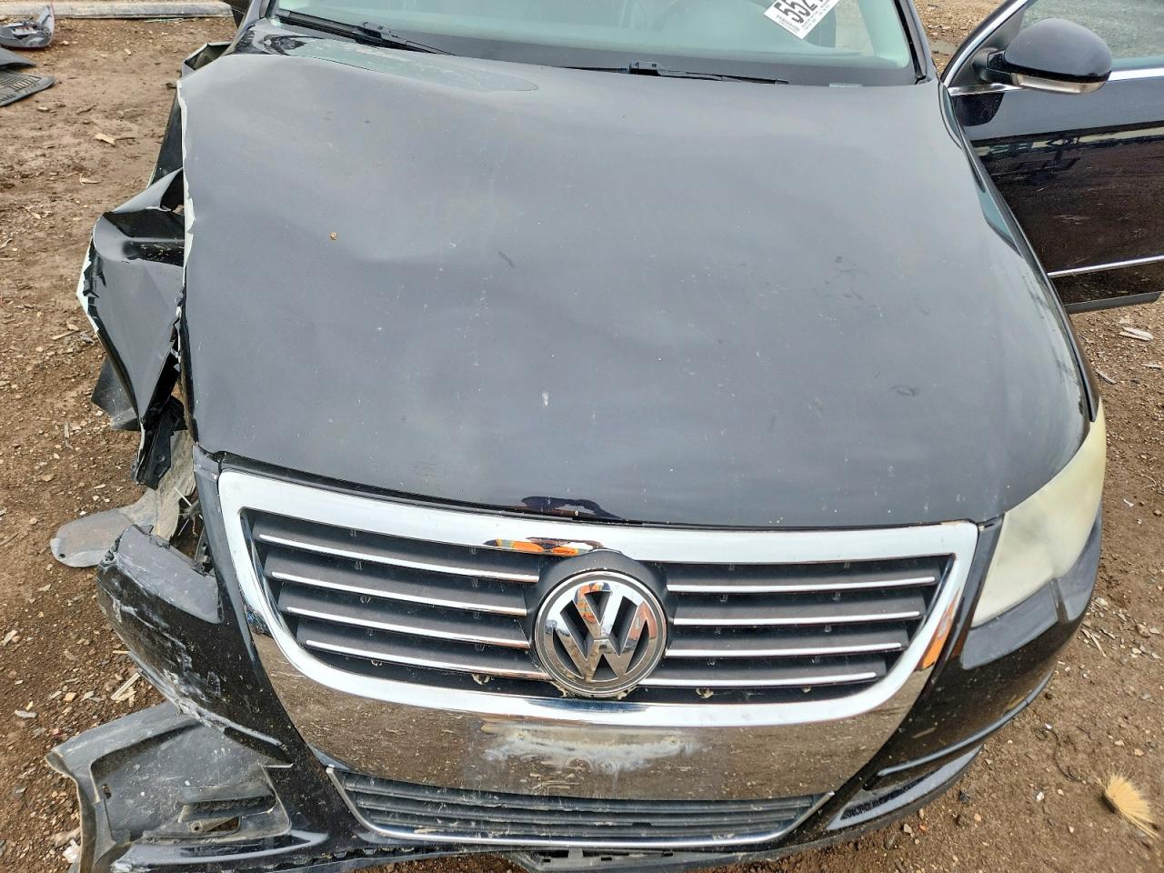 2010 VOLKSWAGEN PASSAT KOMFORT photo 11