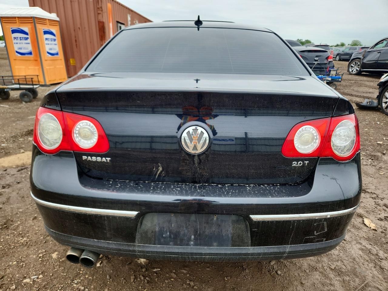 2010 VOLKSWAGEN PASSAT KOMFORT photo 6