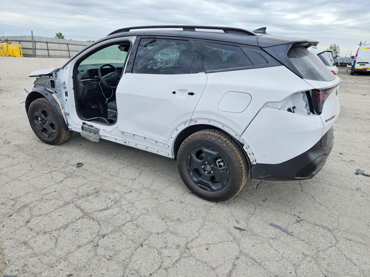 2026 KIA SPORTAGE X-PRO PRESTIGE photo 4