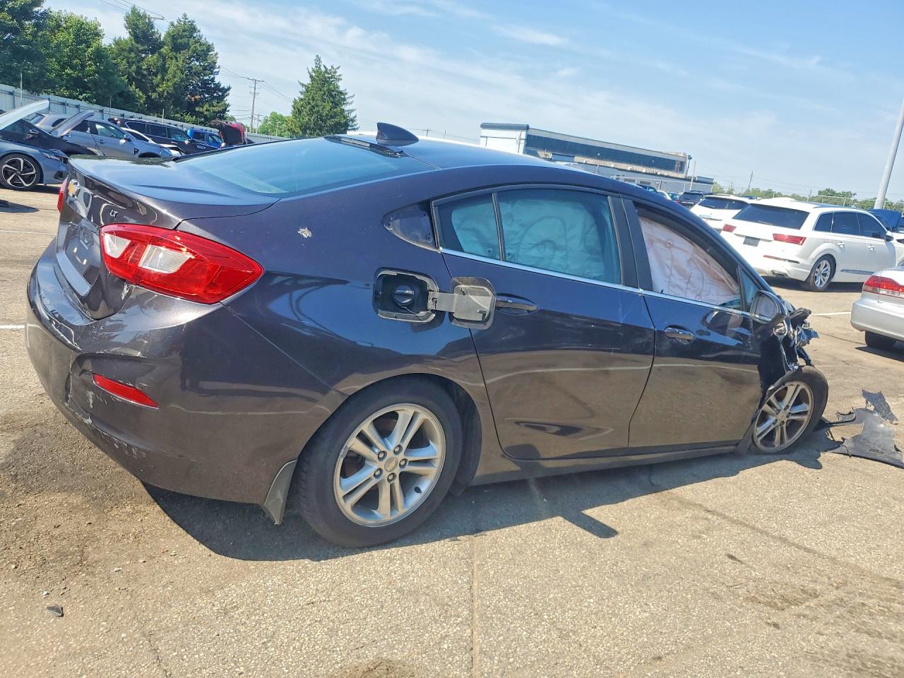2016 CHEVROLET CRUZE LT photo 5