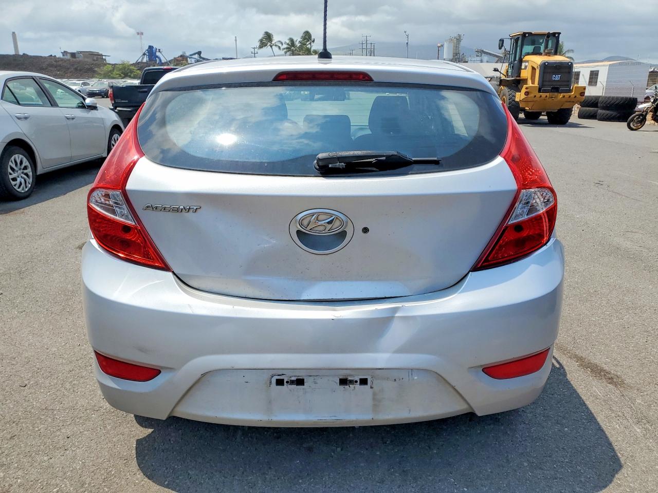2016 HYUNDAI ACCENT SE photo 6