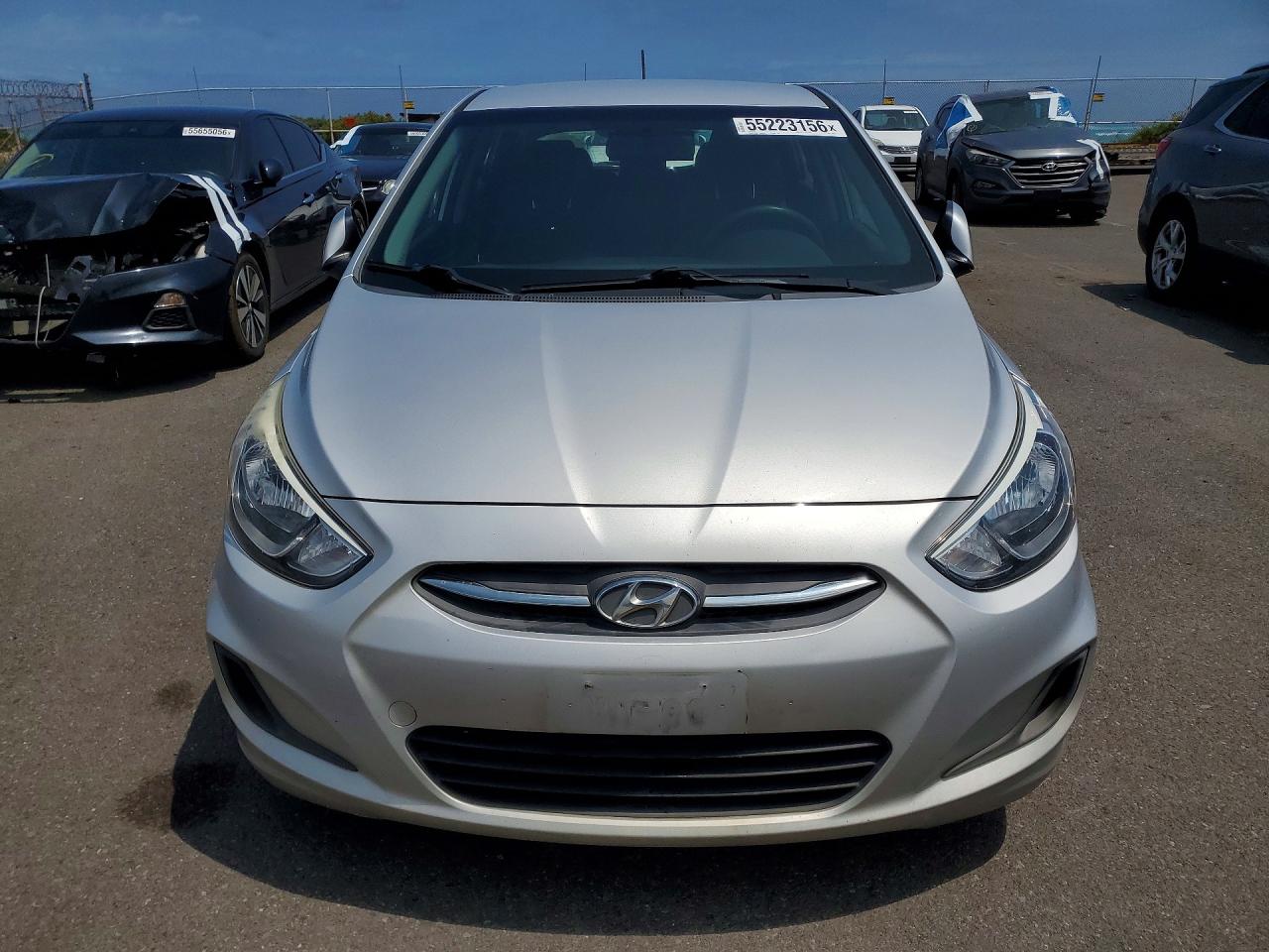 2016 HYUNDAI ACCENT SE photo 5
