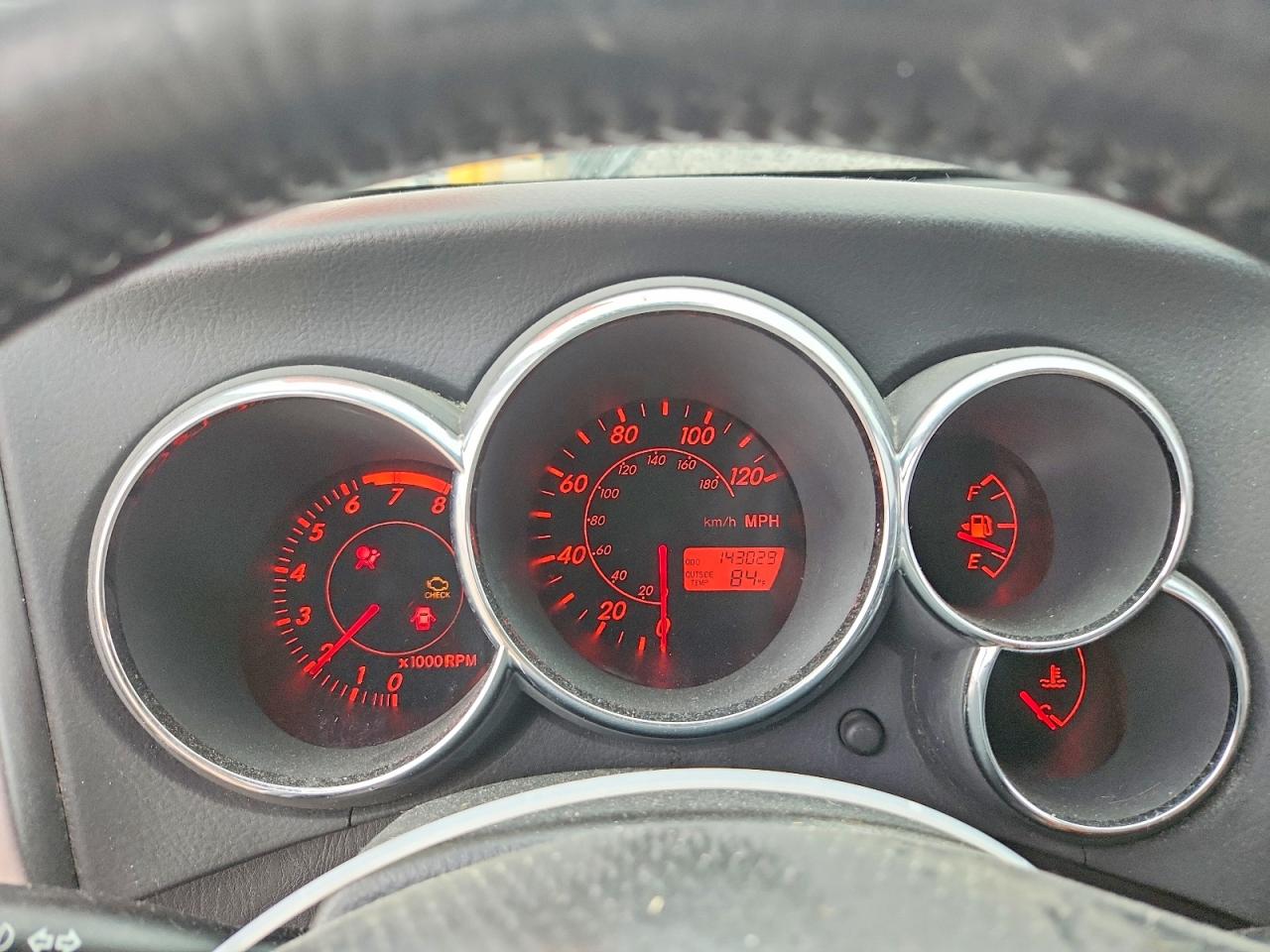 2003 TOYOTA COROLLA MATRIX XR photo 17