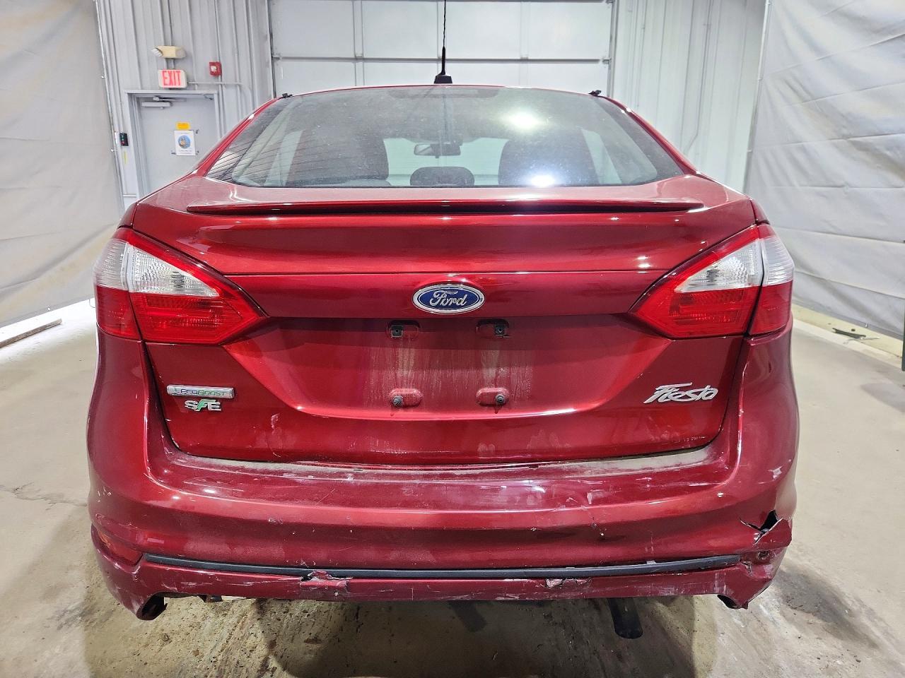 2016 FORD FIESTA SE photo 11