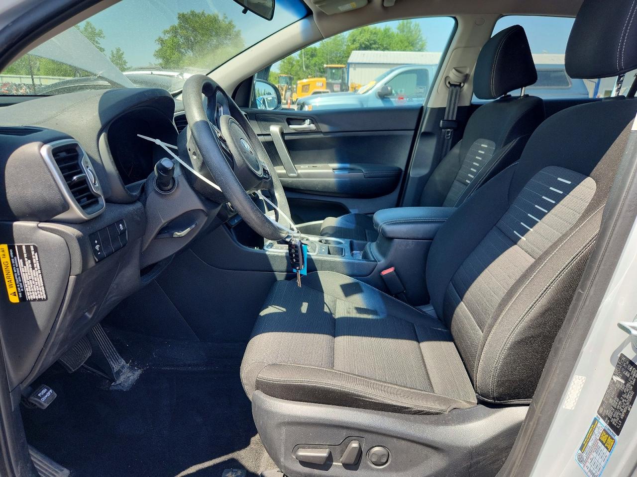 2017 KIA SPORTAGE LX photo 13