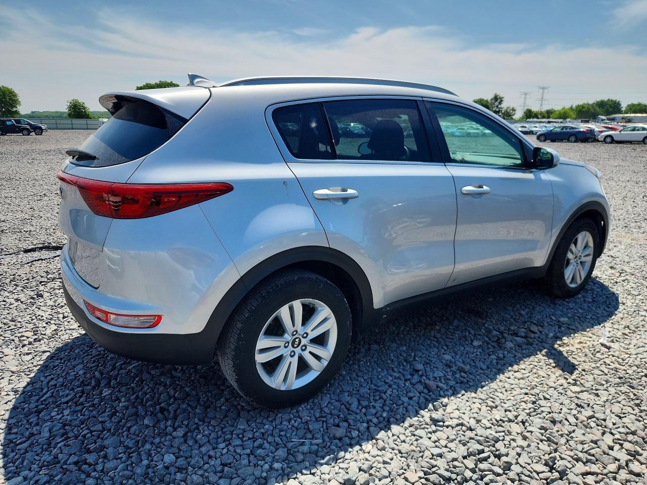 2017 KIA SPORTAGE LX photo 5