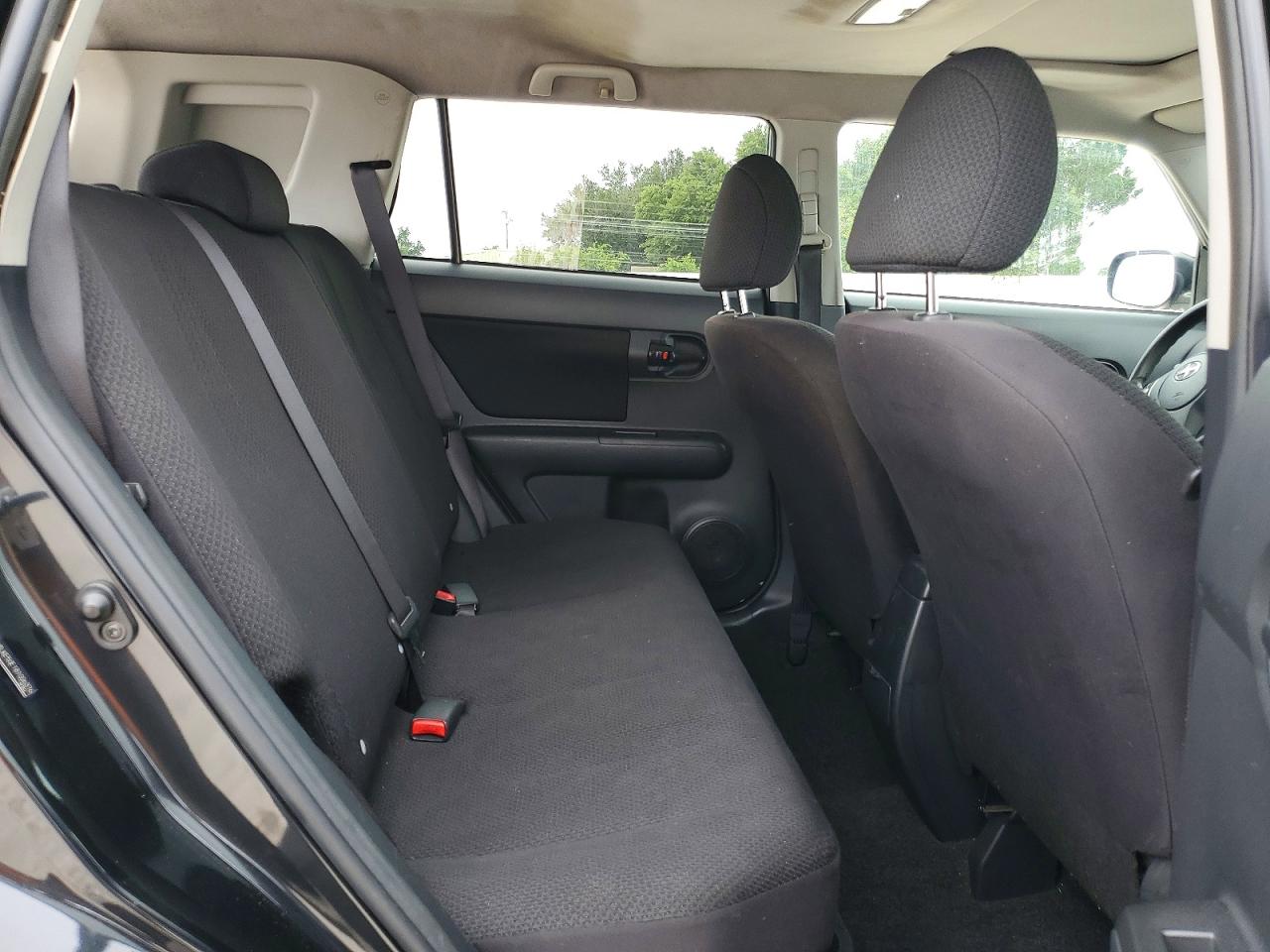 2008 TOYOTA SCION XB photo 21