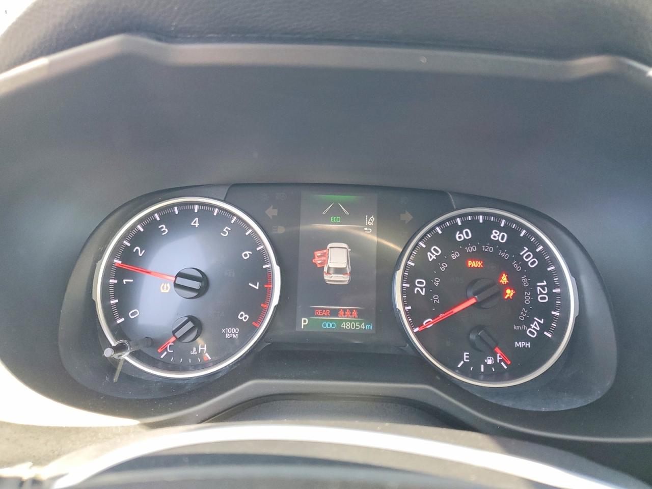 2019 TOYOTA RAV4 LE photo 25