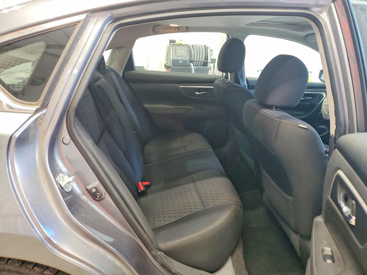2016 NISSAN ALTIMA 2.5 SV photo 19