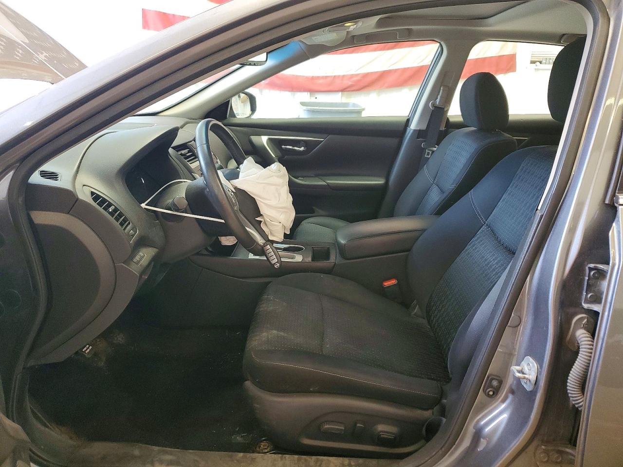2016 NISSAN ALTIMA 2.5 SV photo 13